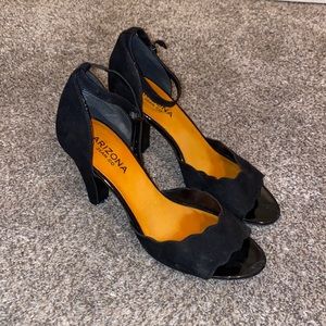 Arizona Jean Co. black suede heels